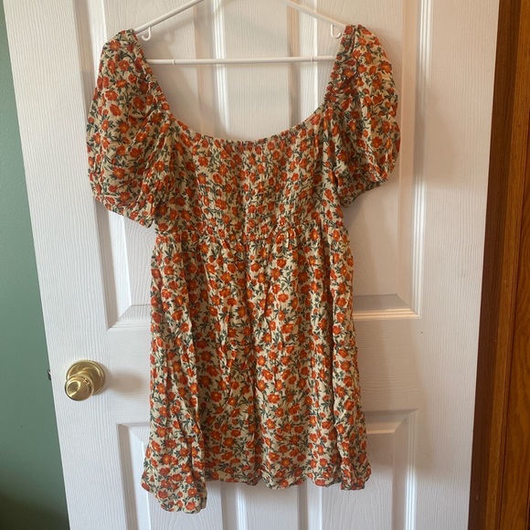Floral flowy dress - Picture 2 of 2